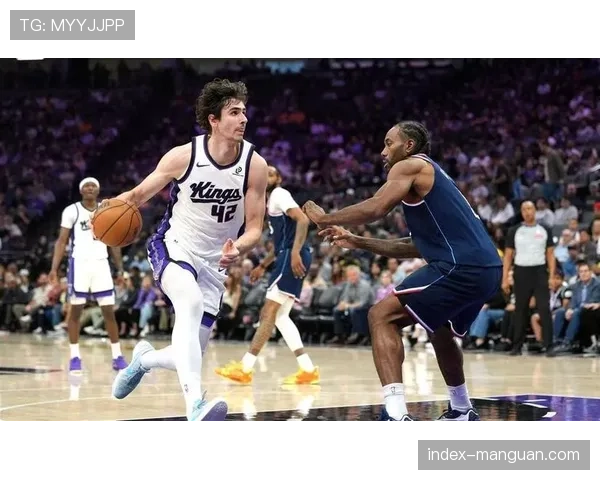 独行侠134-128爆冷击败湖人,弗拉格45分率队终结三连败 独行侠134-128爆冷击败湖人,弗拉格45分率队终结三连败